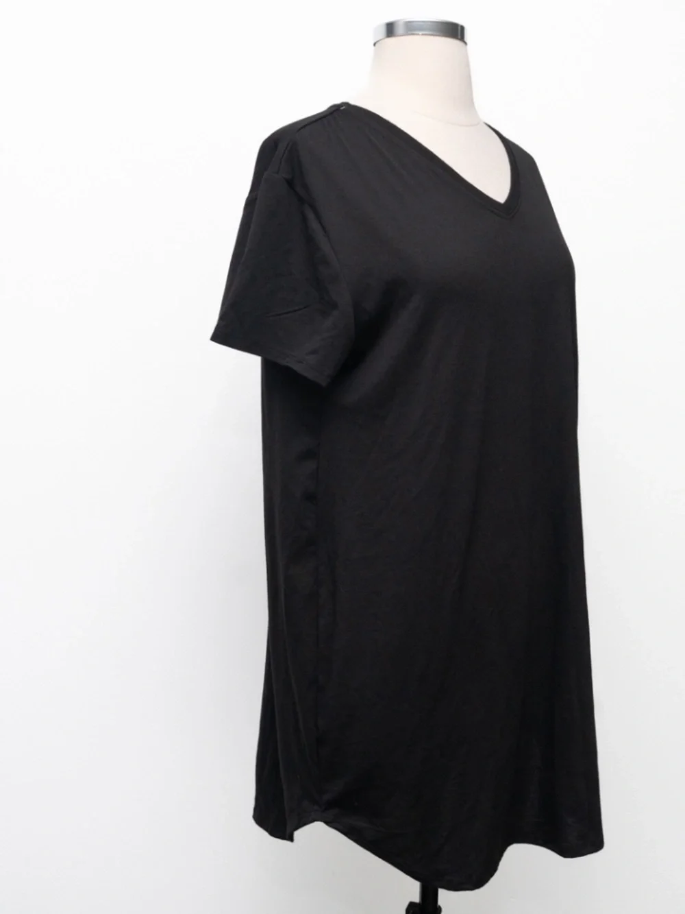Natori -  V-Neck Sleep Shirt‎